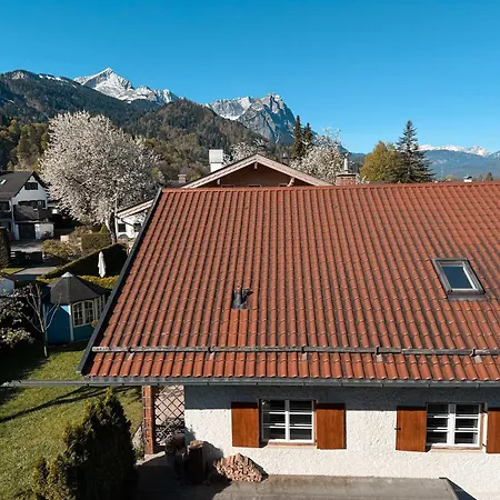بيت للعطل Haisl - Bergblick In Partenkirchen Mit Eigenem Garten - Neu! Mai '26 جارمش بارتنكيرشن